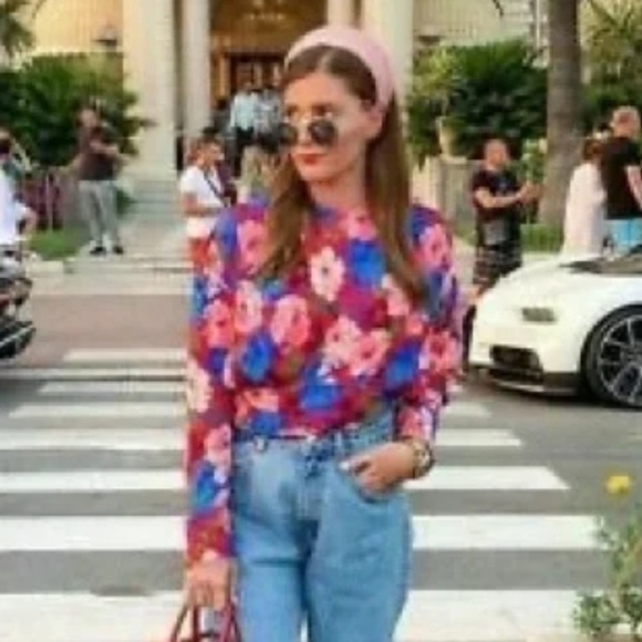 🦋 Bloggers Favorite 🦋 Zara Floral Top Long Sleeve Crop Waistband Sz M - Picture 2 of 16